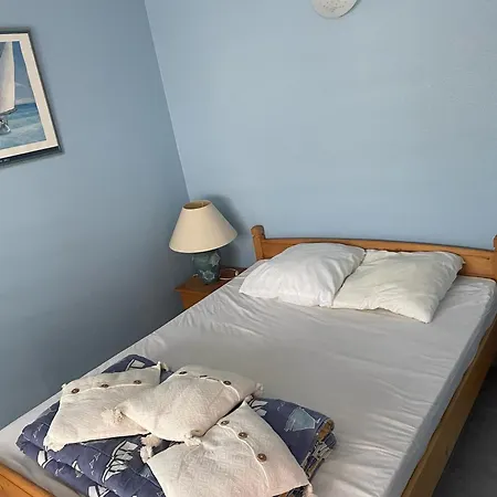 Spacieux T3 Rdc A Avec Parking, Proche Plage, Animaux Acceptes Sous Conditions, Non-fumeurs - Fr-1-730-48 Apartment